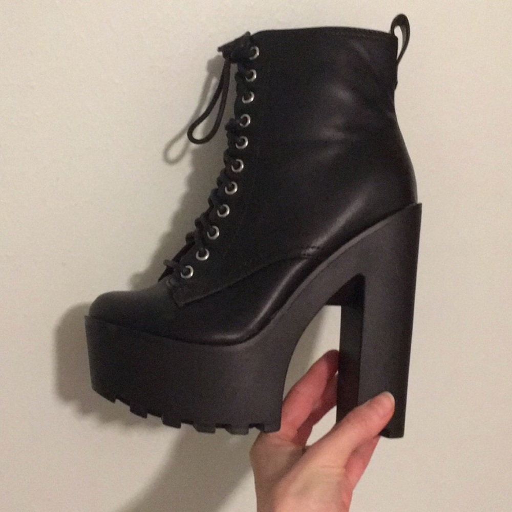 Chunky Black Boots